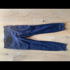Lululemon fast and free legging size 4 navy